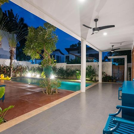 Pranaluxe 3 Bedroom Pool Villa Banpaknampran Kültér fotó