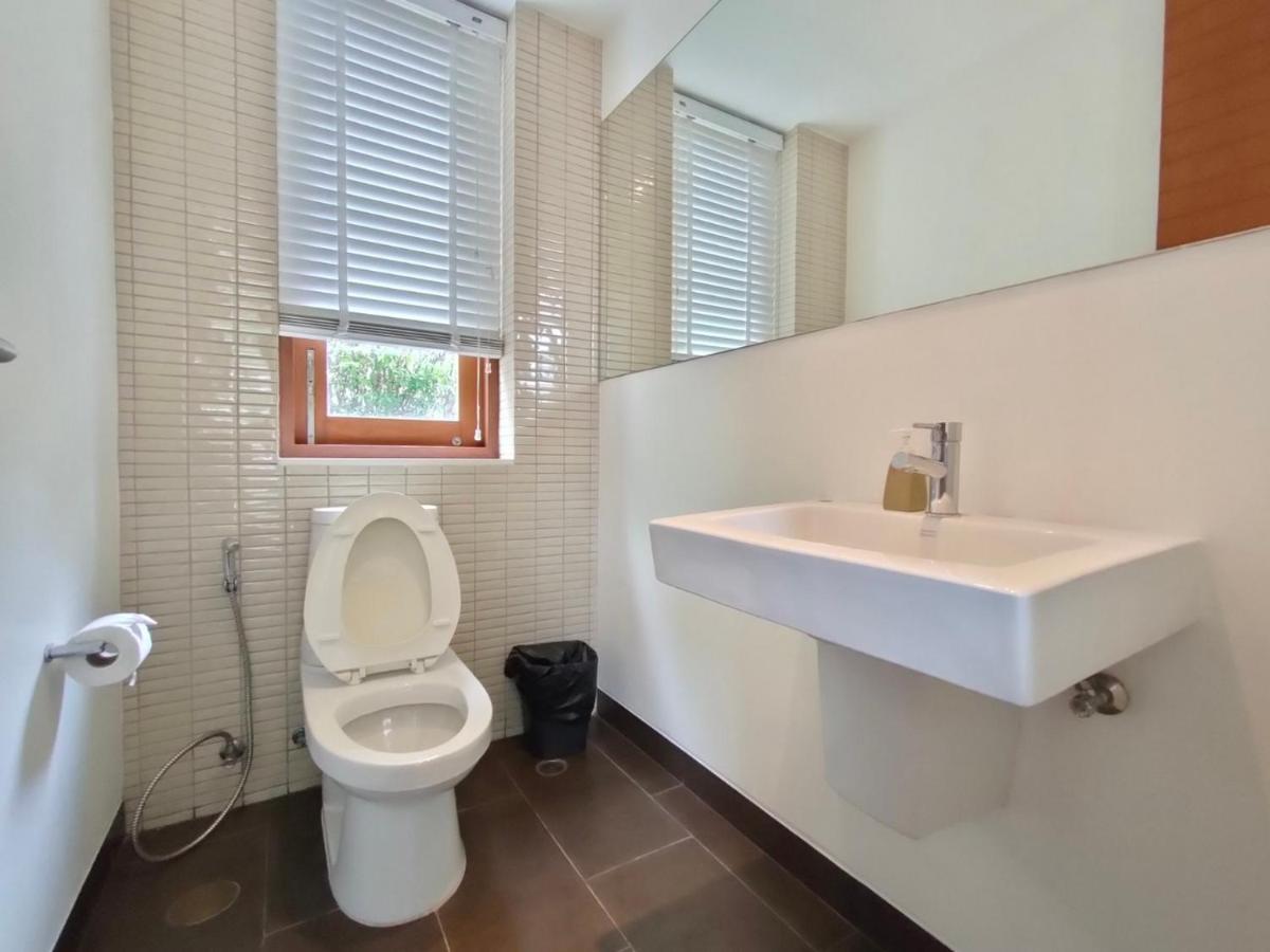 Pranaluxe 3 Bedroom Pool Villa Banpaknampran Kültér fotó